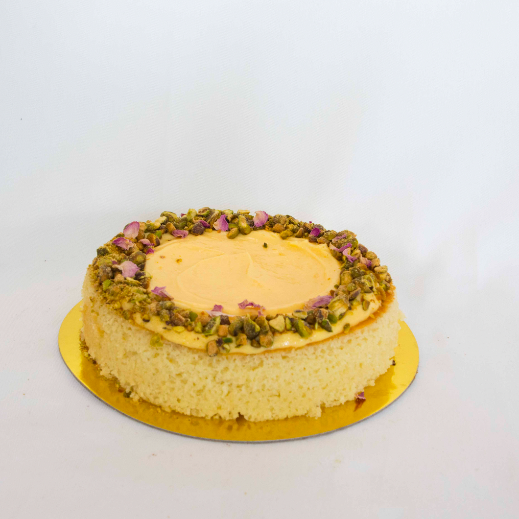 Semolina Cake with Lemon Curd and Pistachio